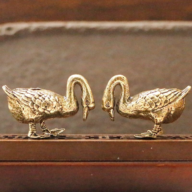 Brass material goose shaped ornament
