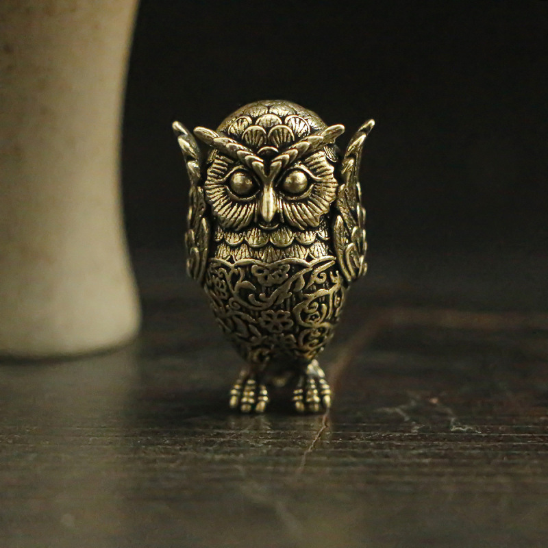 Brass material owl shaped ornament