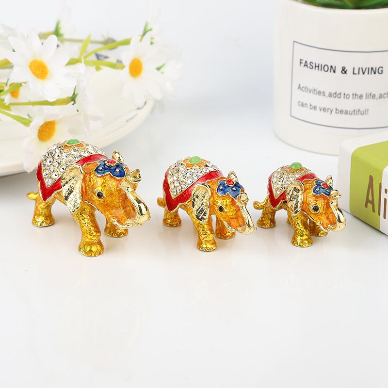 Golden elephant shaped ornament box