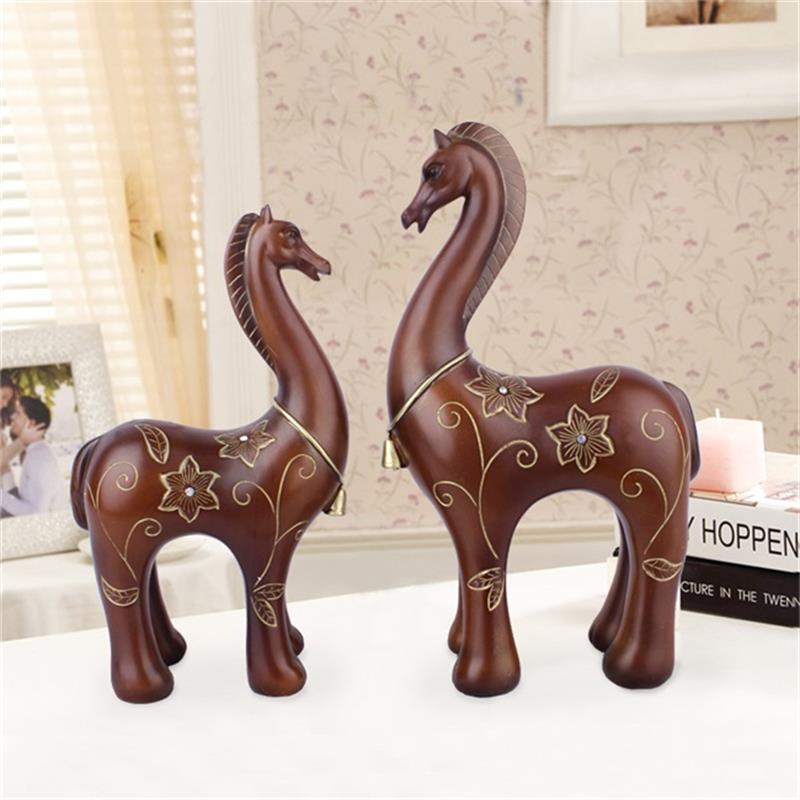 Pattern Couple Horse Resin Ornament – Modern Home Decor Gift